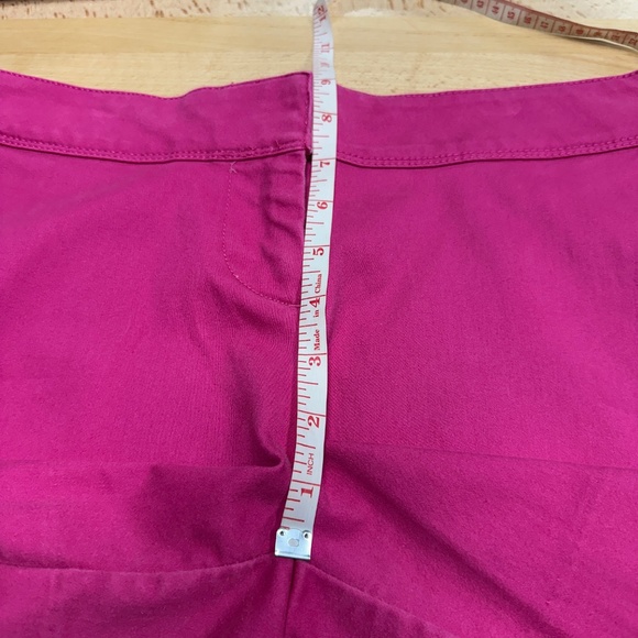 The Limited Cotton-Stretch Chino Shorts with Scallop Hem size 4 Pink 4" Inseam - Picture 11 of 14